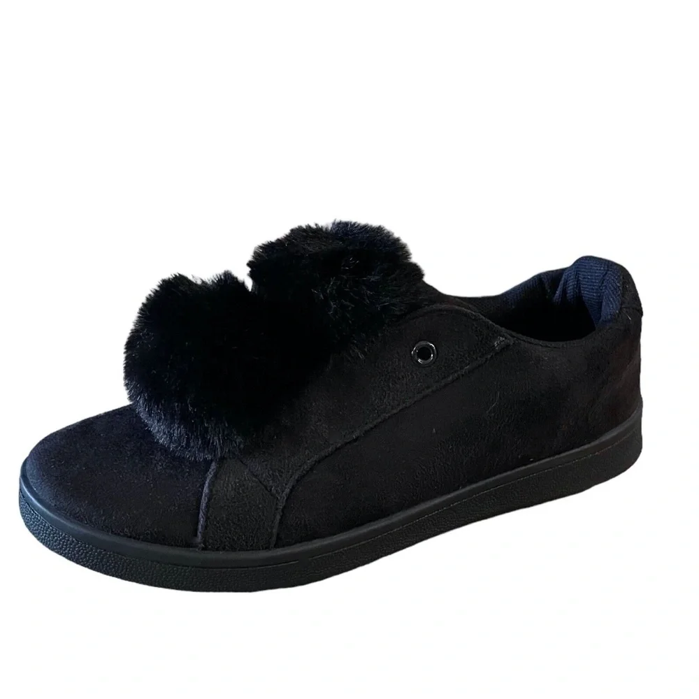 Charles Albert Womens Slip On Shoes Size 8 Black‎ Pom Pom Casual Shoe